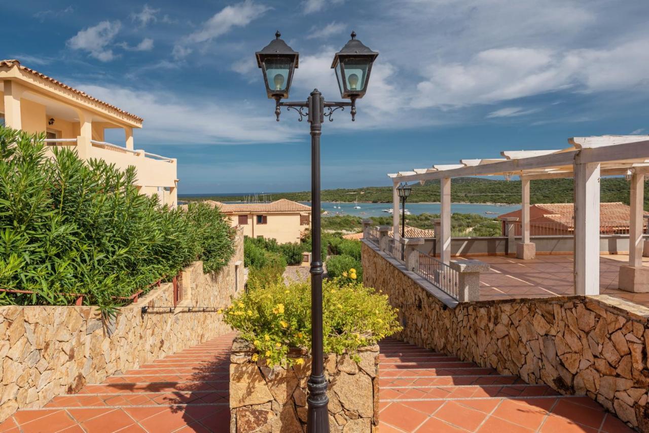 Baia De Bahas Residence Golfo Aranci Zewnętrze zdjęcie