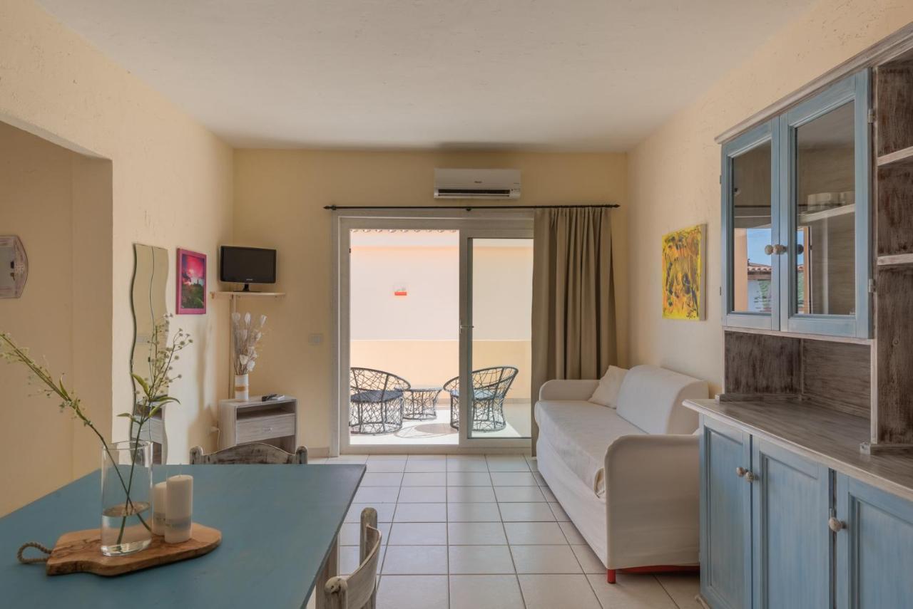 Baia De Bahas Residence Golfo Aranci Zewnętrze zdjęcie