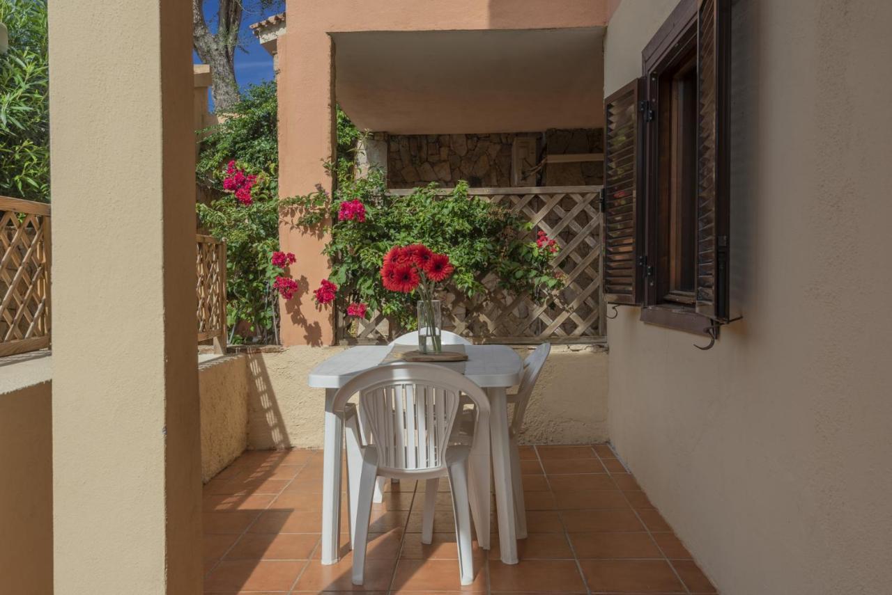 Baia De Bahas Residence Golfo Aranci Zewnętrze zdjęcie