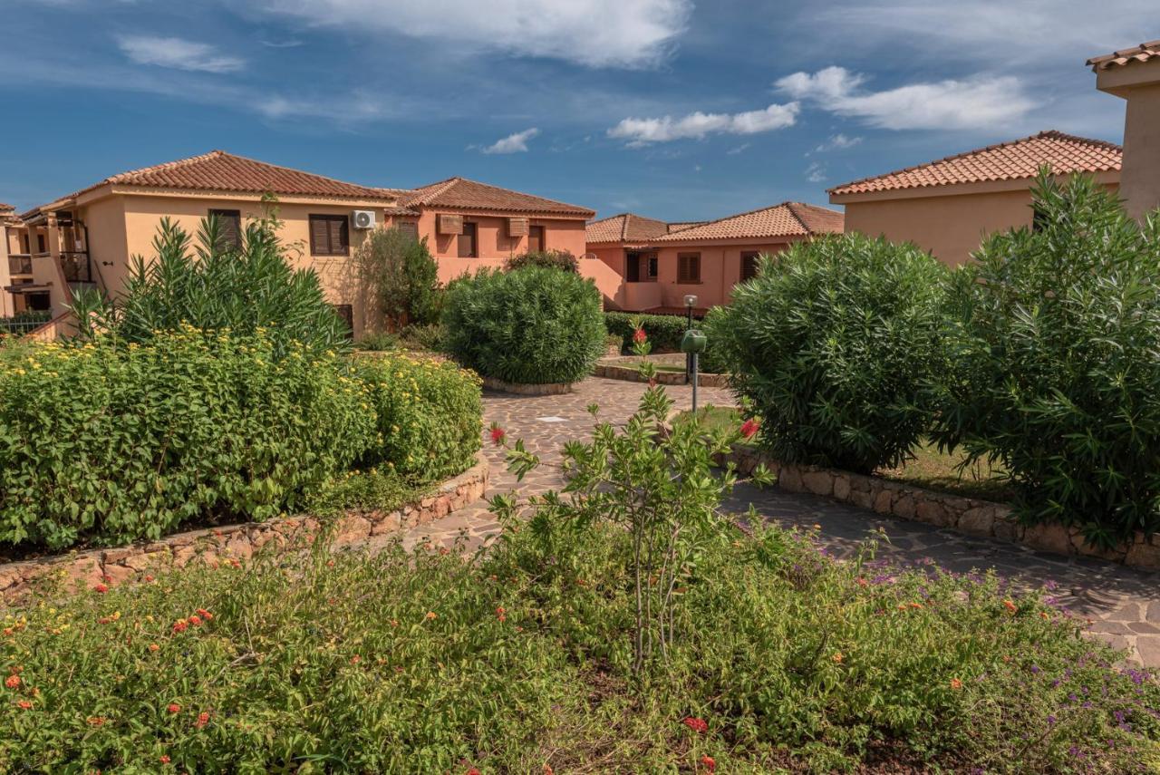 Baia De Bahas Residence Golfo Aranci Zewnętrze zdjęcie